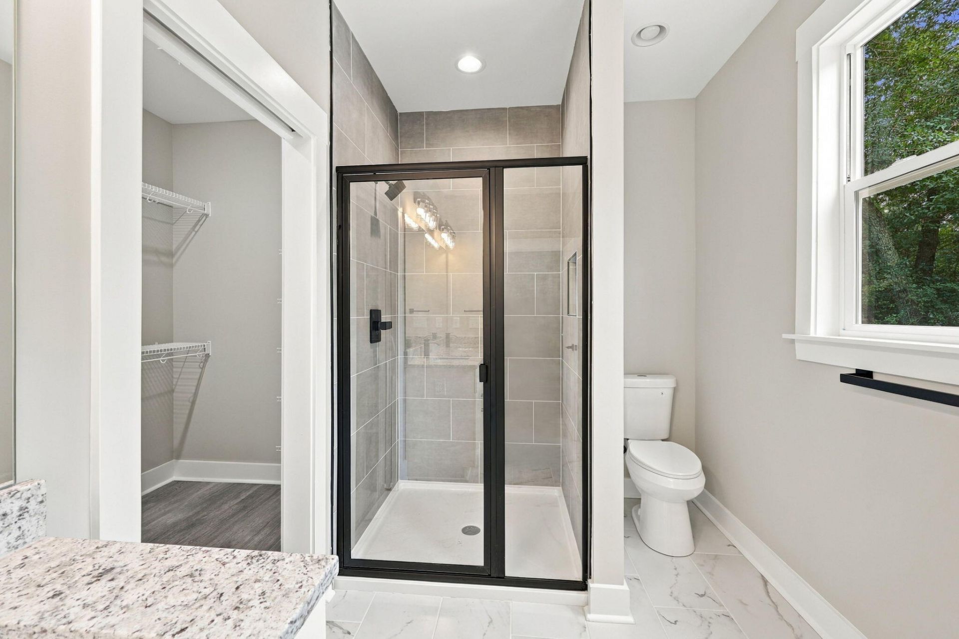 5722 Edison Avenue Photo 17