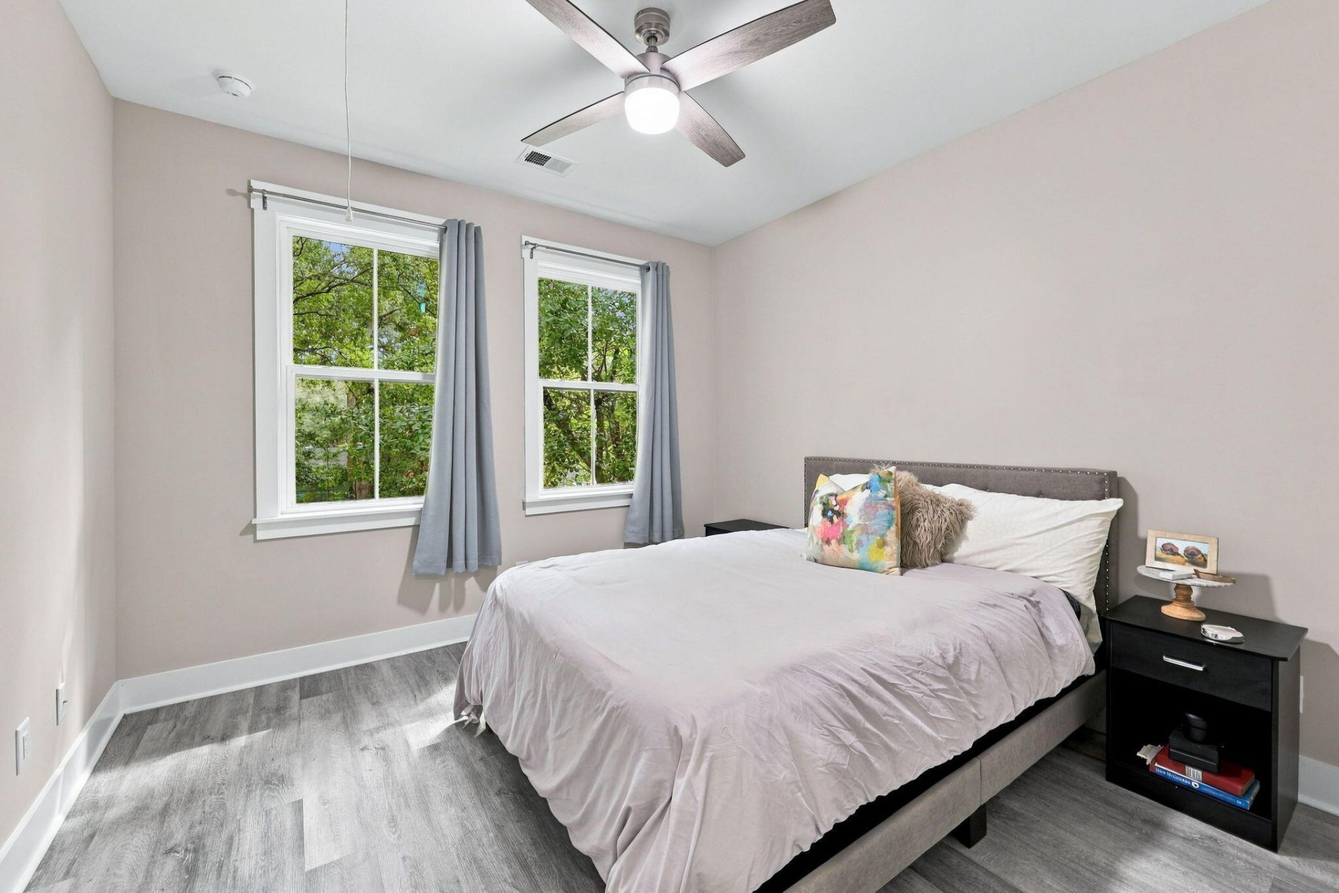 5484 Califf Road Photo 16