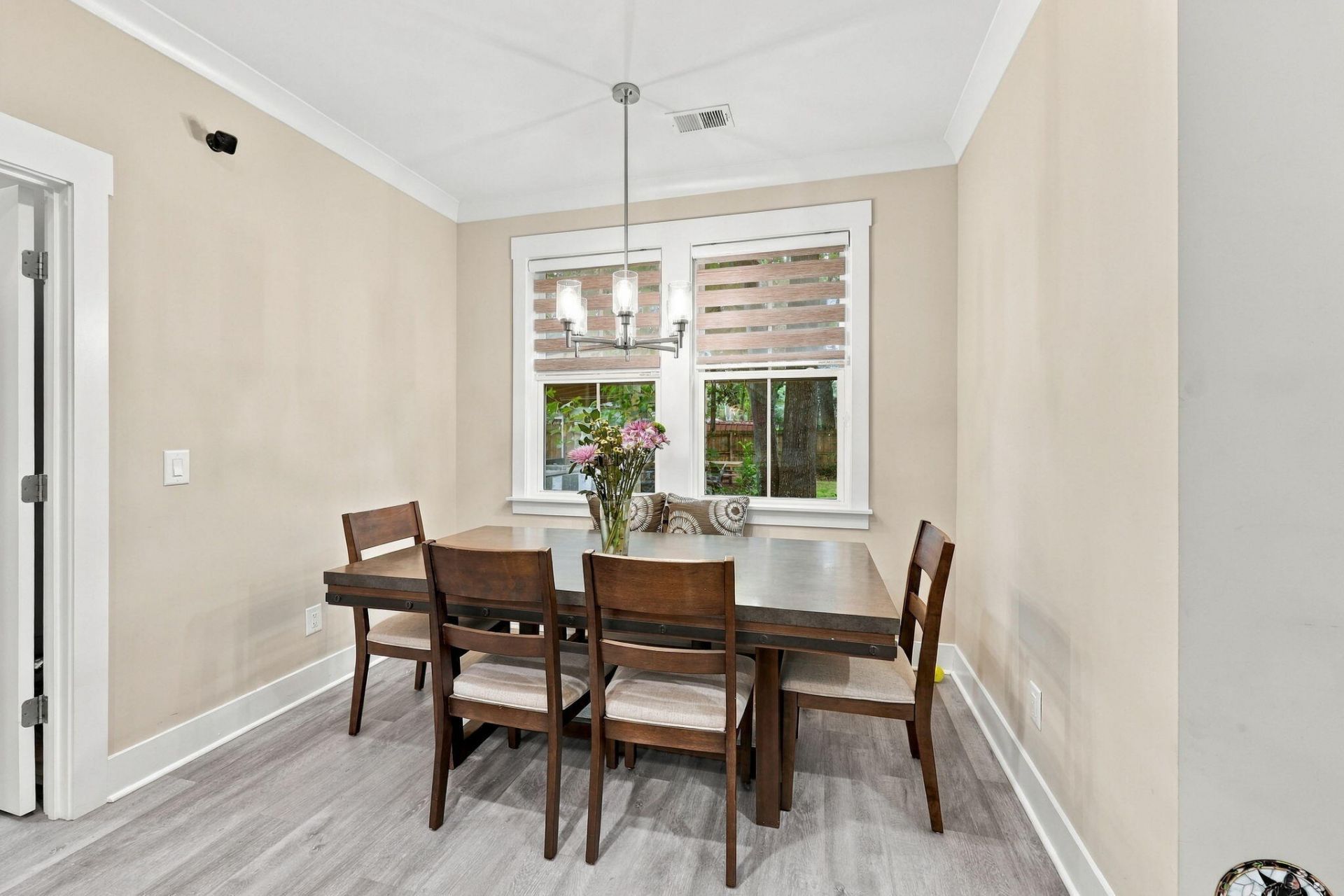 5484 Califf Road Photo 8