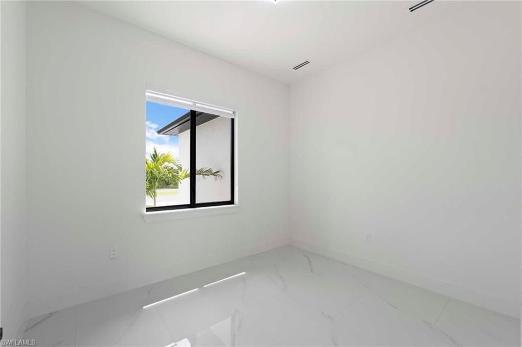 3724 7th St Sw, Lehigh Acres, FL 33976 Photo