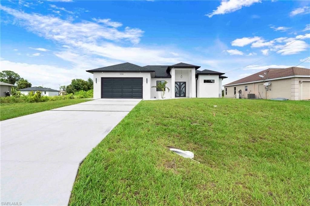 3724 7th St Sw, Lehigh Acres, FL 33976 Photo