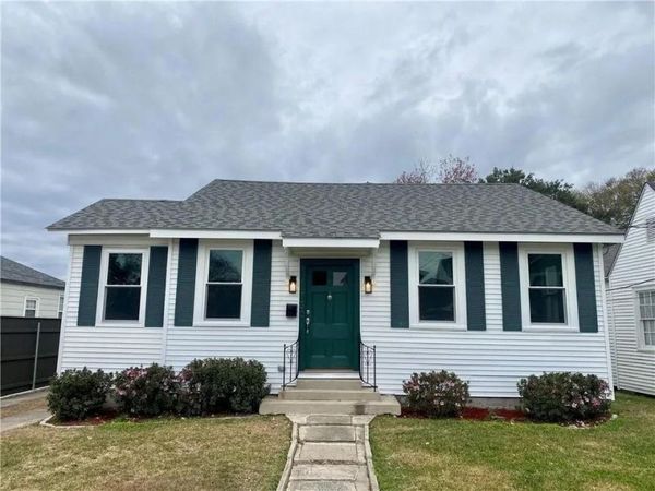 130 METAIRE LAWN Drive , Metairie, LA 70001