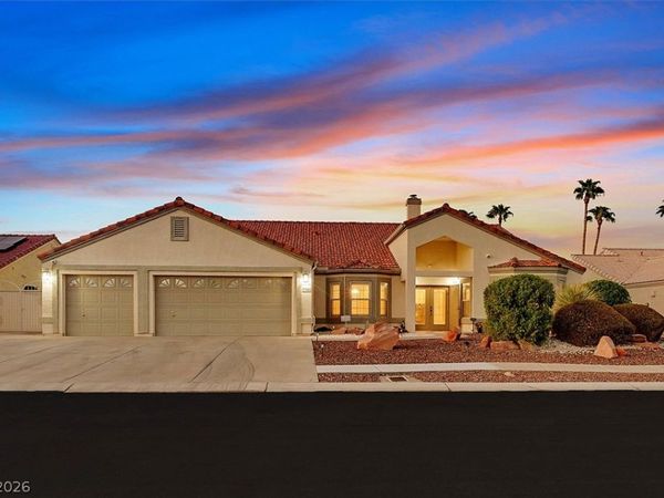7308 Breezy Night Court , Las Vegas, NV 89129