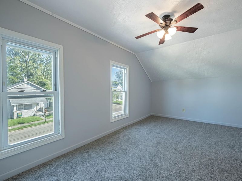 109 S Fostoria Avenue, Springfield, OH 45505 Photo 17