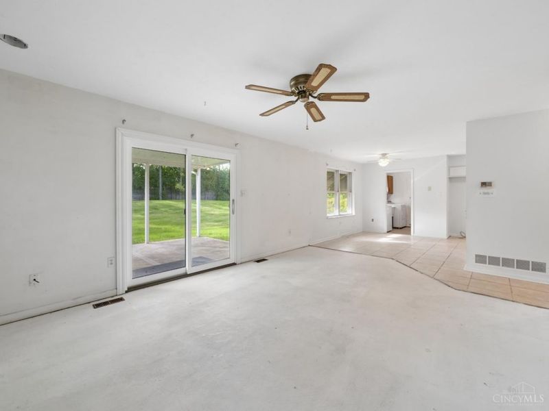 5341 Highmeadow Lane, Harrison Township, OH 45415 Photo 12