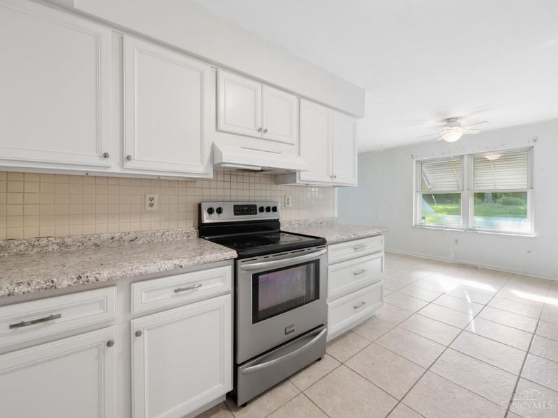 5341 Highmeadow Lane, Harrison Township, OH 45415 Photo 14