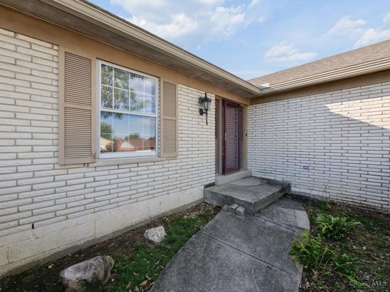 5341 Highmeadow Lane, Harrison Township, OH 45415 Photo 3
