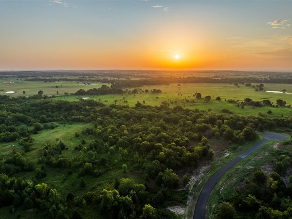 10 W 195th Street S, Mounds, OK 74047