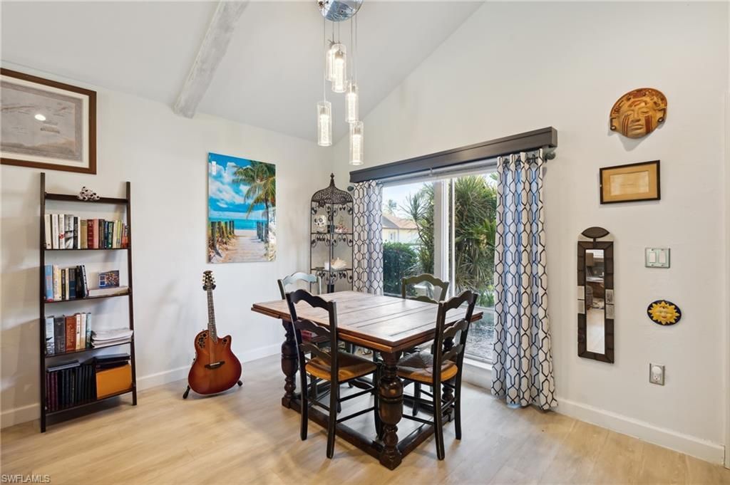 851 Palm View Dr, Naples, FL 34110 Photo