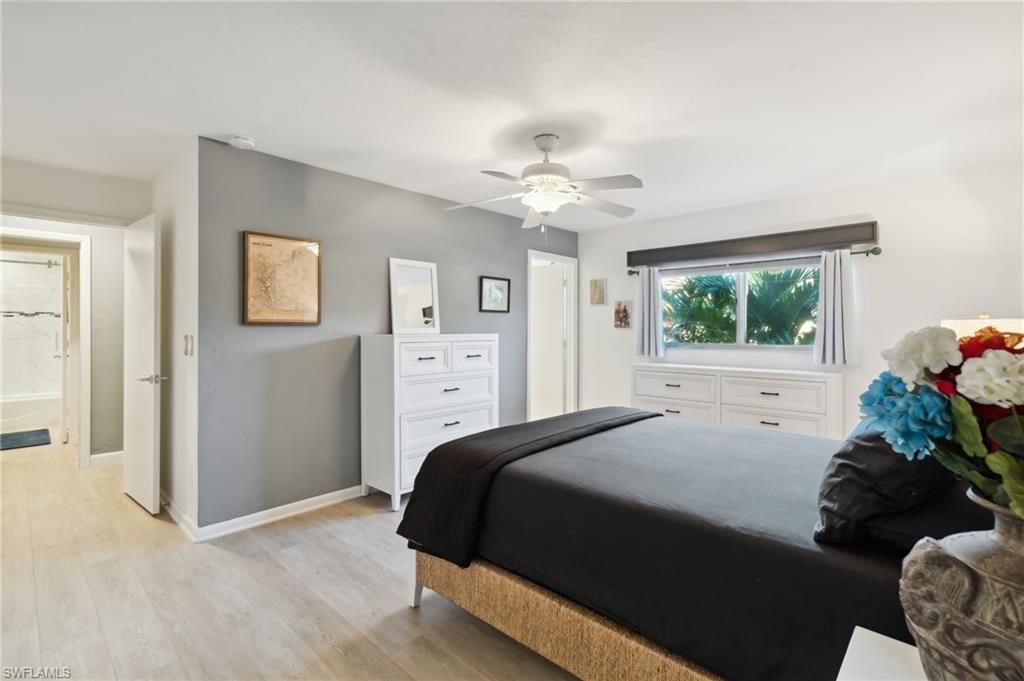 851 Palm View Dr, Naples, FL 34110 Photo