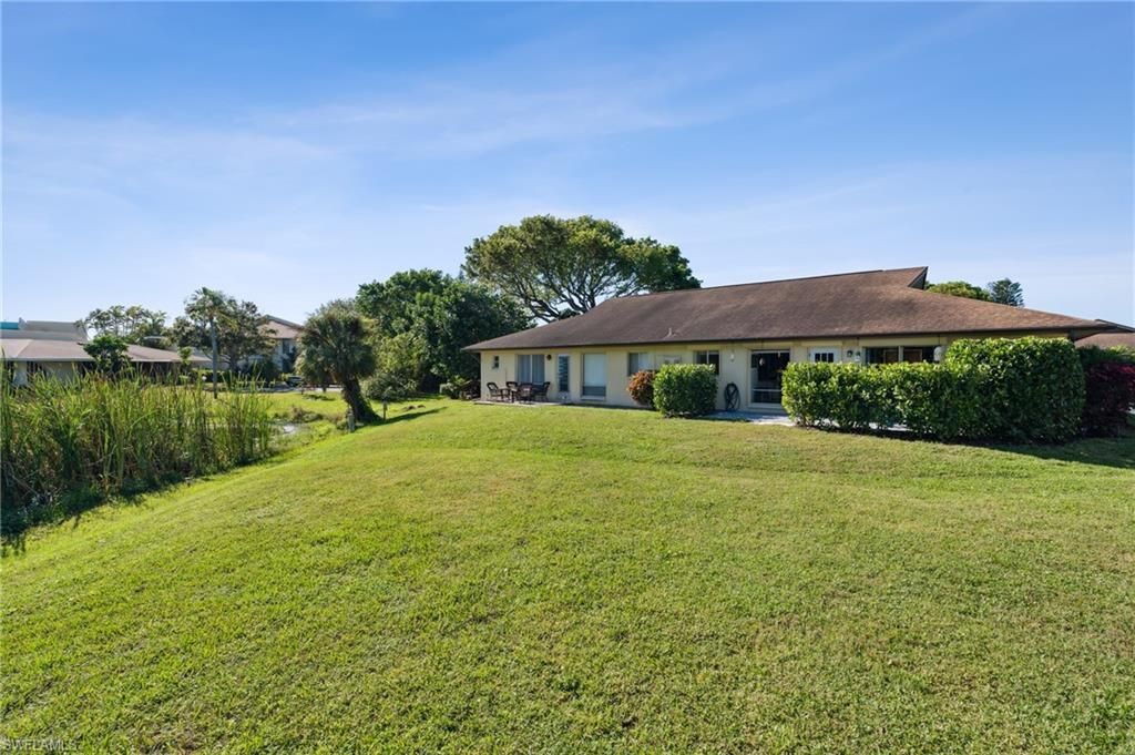 851 Palm View Dr, Naples, FL 34110 Photo