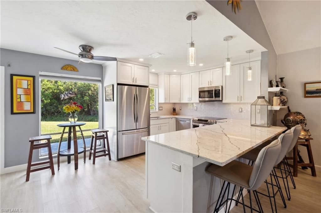 851 Palm View Dr, Naples, FL 34110 Photo