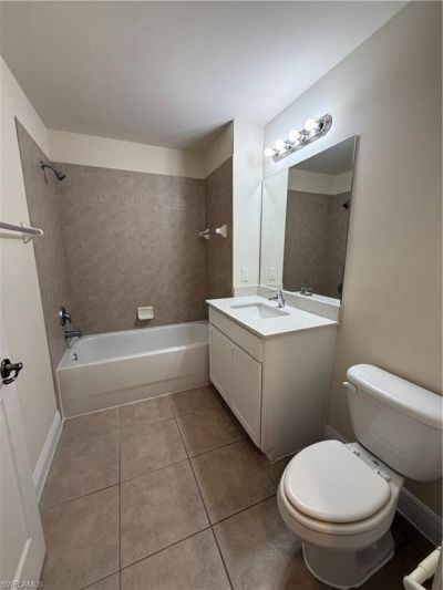 2909 Tuscan Dr , Unit 304, Cape Coral, FL 33909 Photo