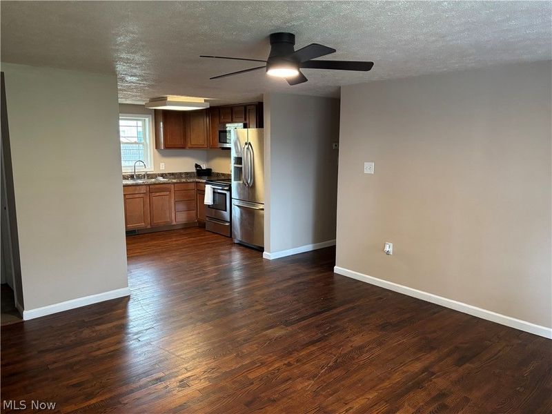 320 4th Street, Philo, OH 43771 Photo 10