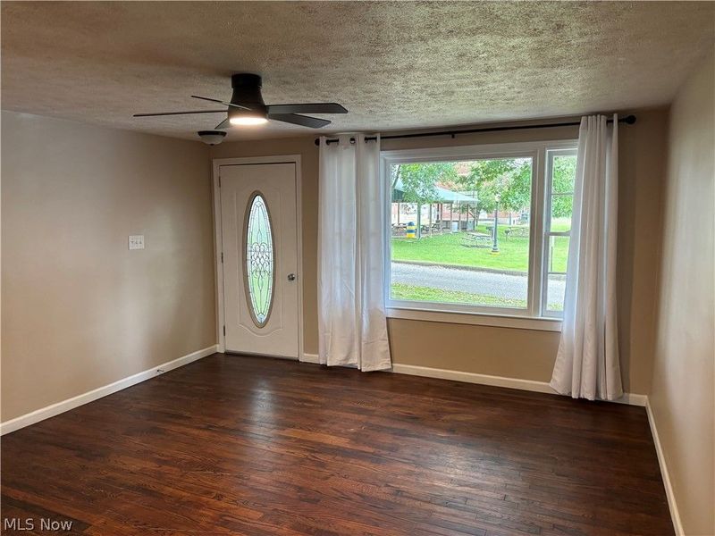 320 4th Street, Philo, OH 43771 Photo 8