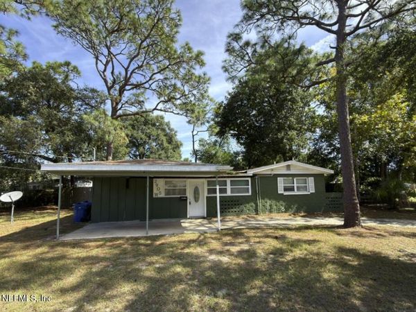 2905 STONEHURST Road W, Jacksonville, FL 32277