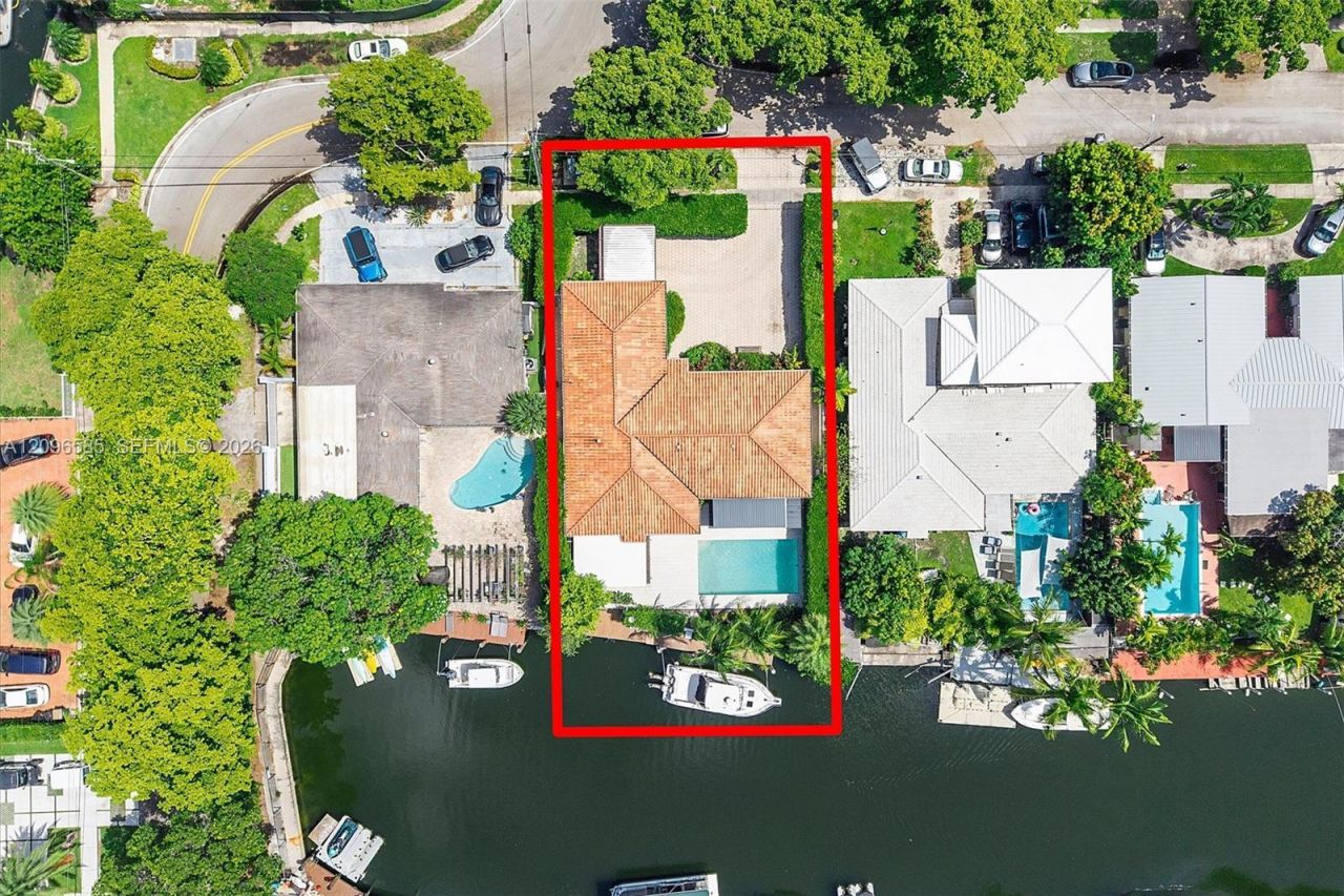 12944 Banyan Rd , North Miami, FL 33181 Photo