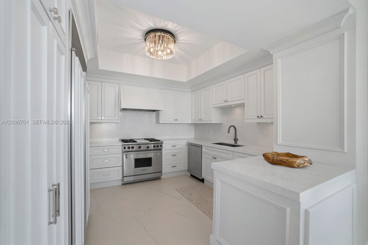 17875 Collins Ave , Unit 2301, Sunny Isles Beach, FL 33160 Photo