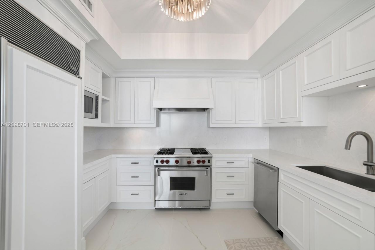 17875 Collins Ave , Unit 2301, Sunny Isles Beach, FL 33160 Photo