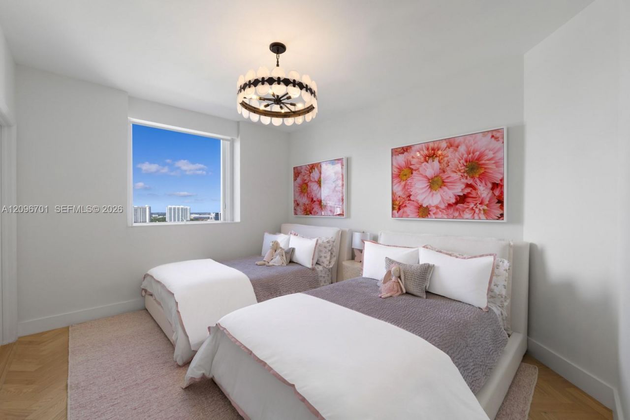 17875 Collins Ave , Unit 2301, Sunny Isles Beach, FL 33160 Photo