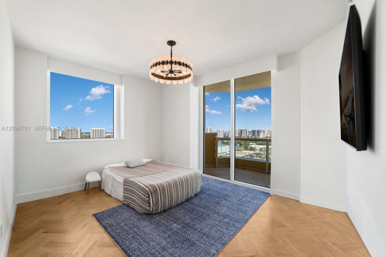 17875 Collins Ave , Unit 2301, Sunny Isles Beach, FL 33160 Photo