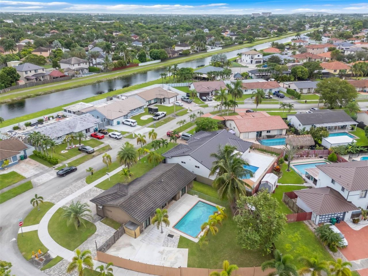 13122 SW 200th Ter , Miami, FL 33177 Photo