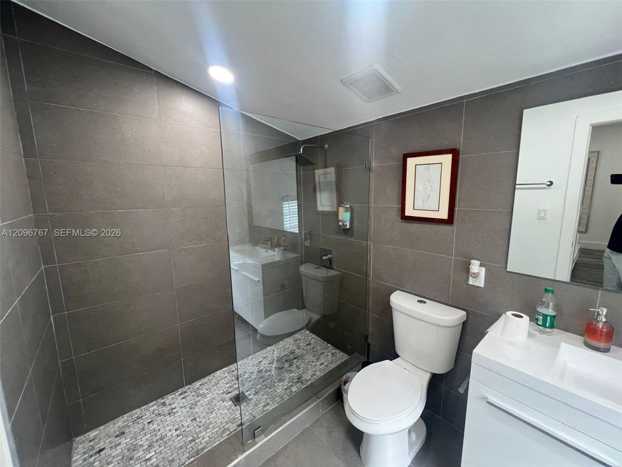 550 NW 30th St , Miami, FL 33127 Photo