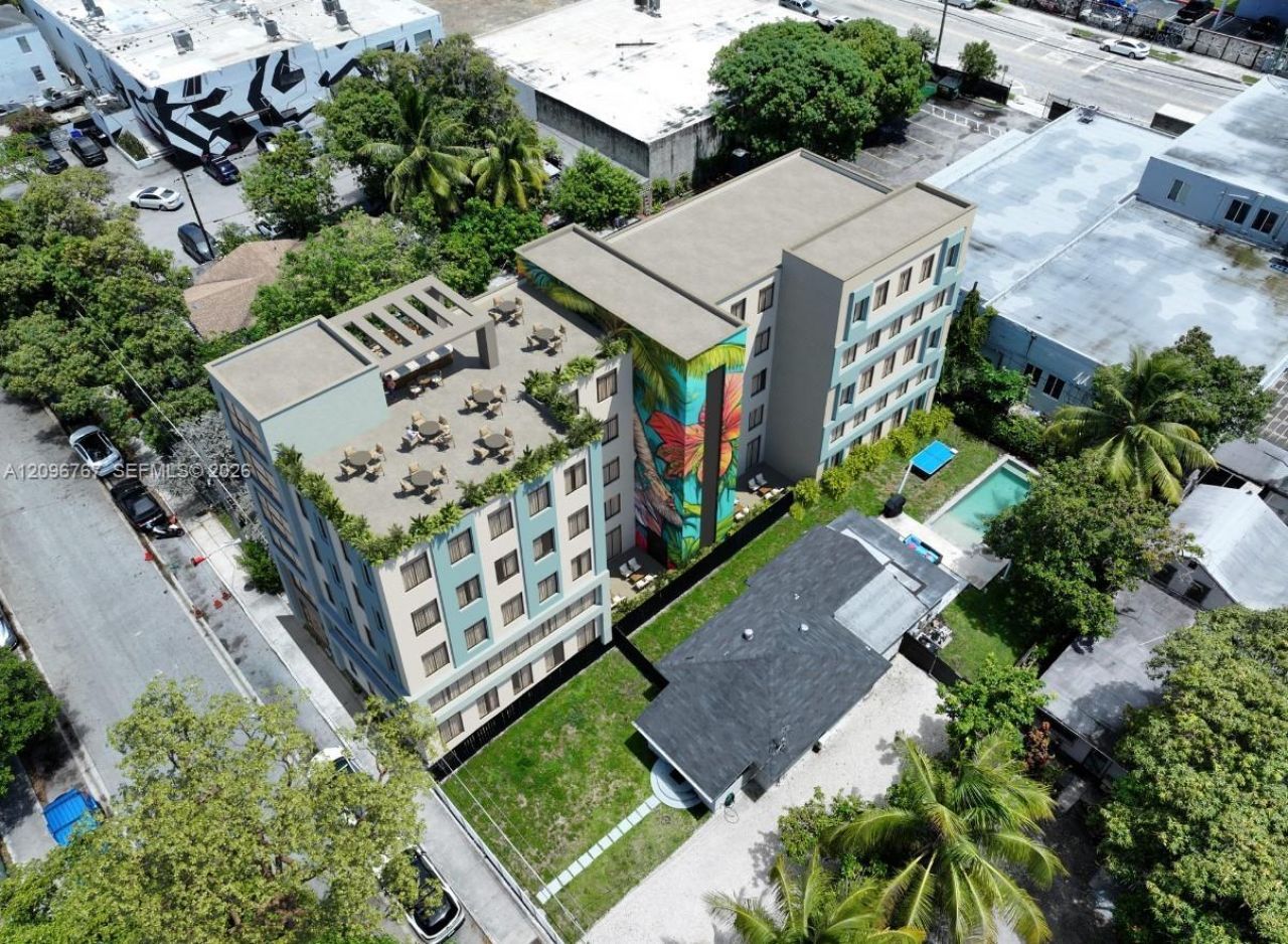 550 NW 30th St , Miami, FL 33127 Photo