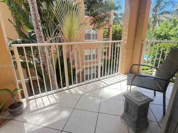 19801 E Country Club Dr , Unit 4302, Aventura, FL 33180