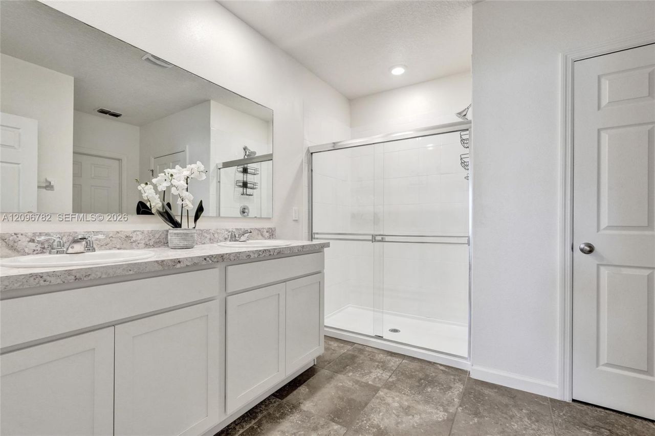 6479 NW Castlebrook Ave , Port Saint Lucie, FL 34983 Photo