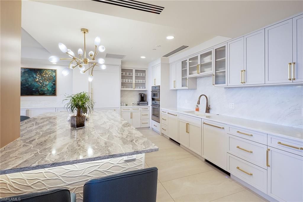 4005 Gulf Shore Blvd N, Unit 100, Naples, FL 34103 Photo