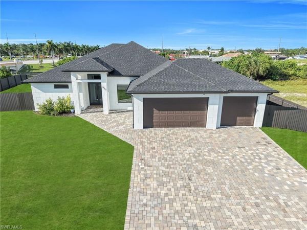 1607 NE 23rd ST, CAPE CORAL, FL 33909