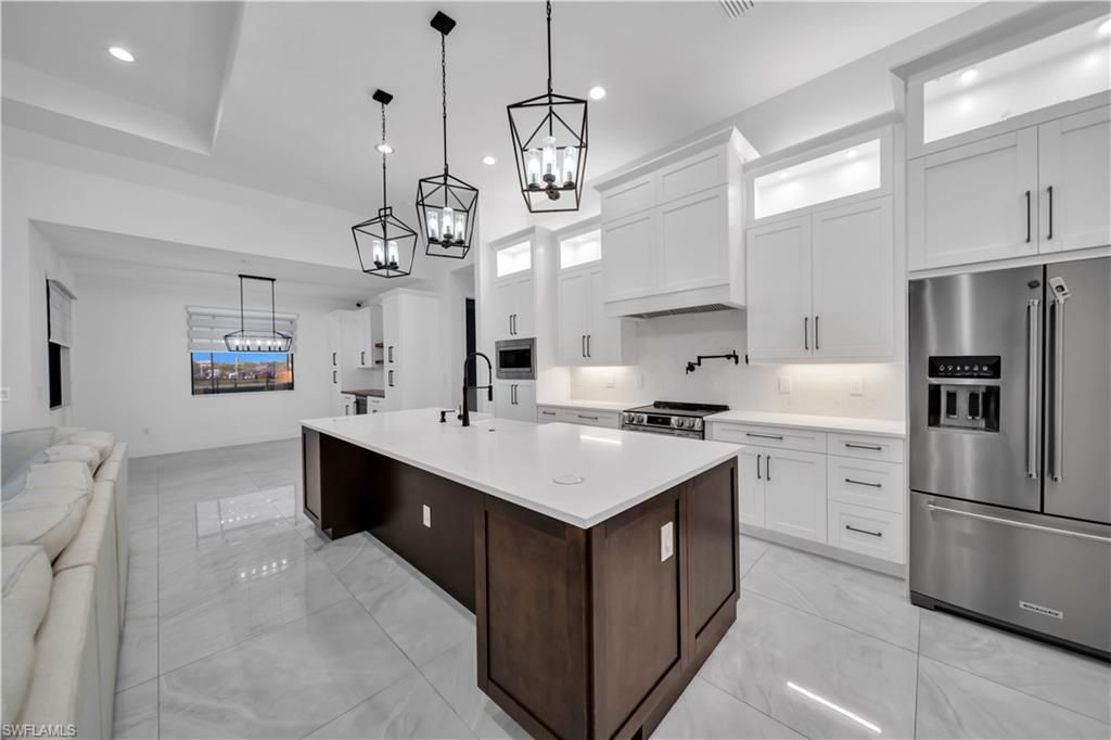 1607 NE 23rd St, Cape Coral, FL 33909 Photo