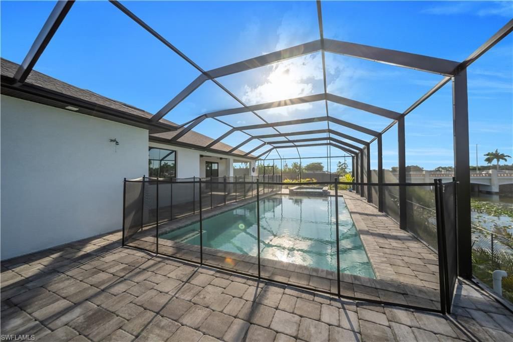 1607 NE 23rd St, Cape Coral, FL 33909 Photo