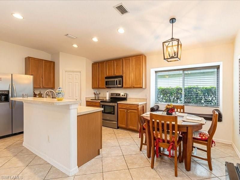 14565 Calusa Palms Dr, Fort Myers, FL 33919 Photo