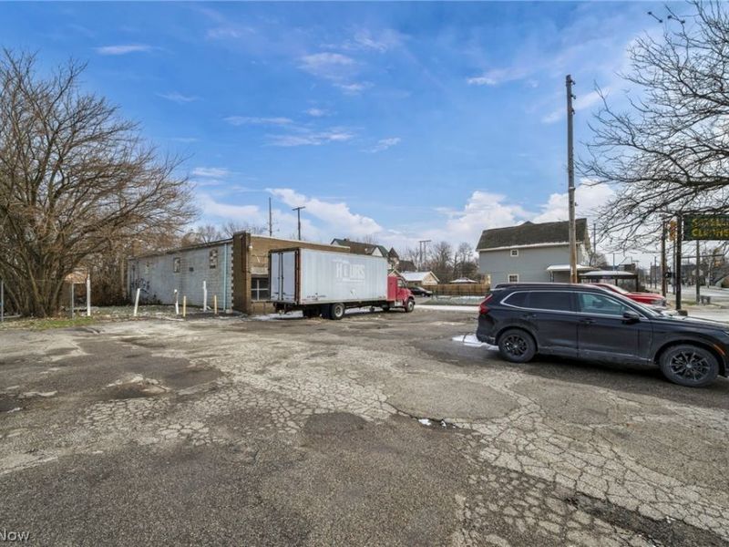 7809 Wade Park Avenue, Cleveland, OH 44103 Photo 4