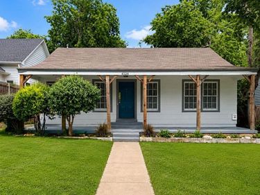 4124 Lovell Avenue, Fort Worth, TX 76107