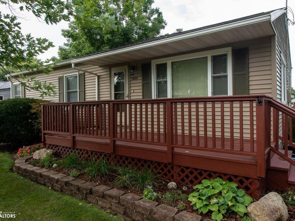 1005 Glenwood Avenue, Ottumwa, IA 52501