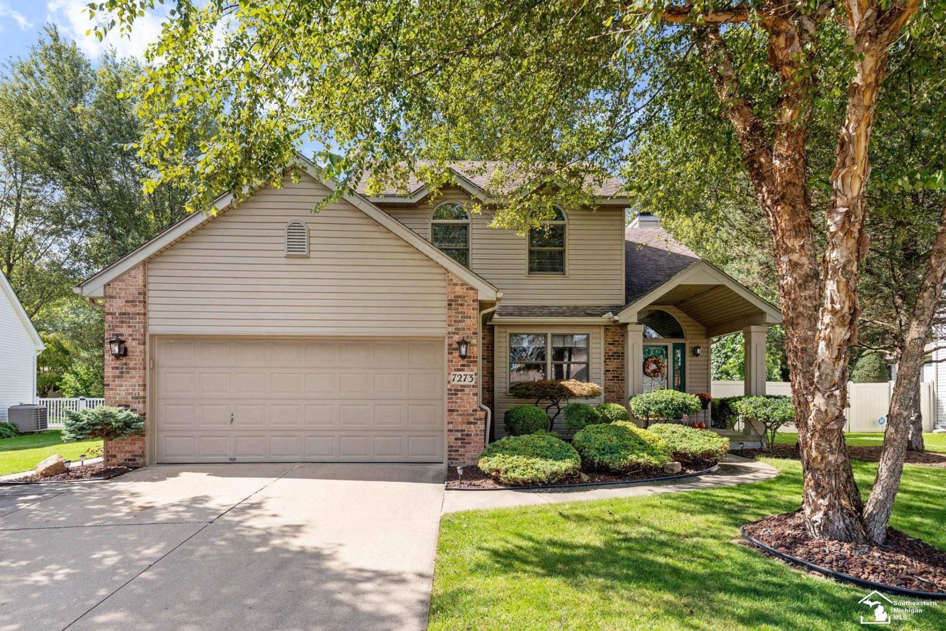 7273 Silo Meadows Drive, Temperance, MI 48182 Main Photo