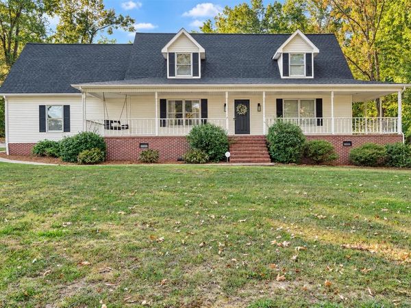 4053 Bucksville Road , Auburn, KY 42206
