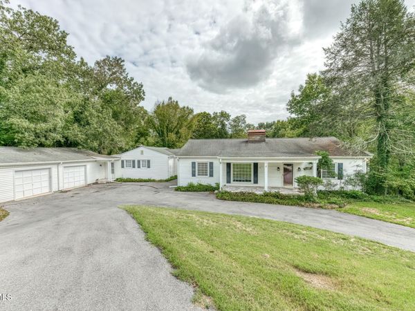 100 Sky Trail Circle, Bristol, TN 37620