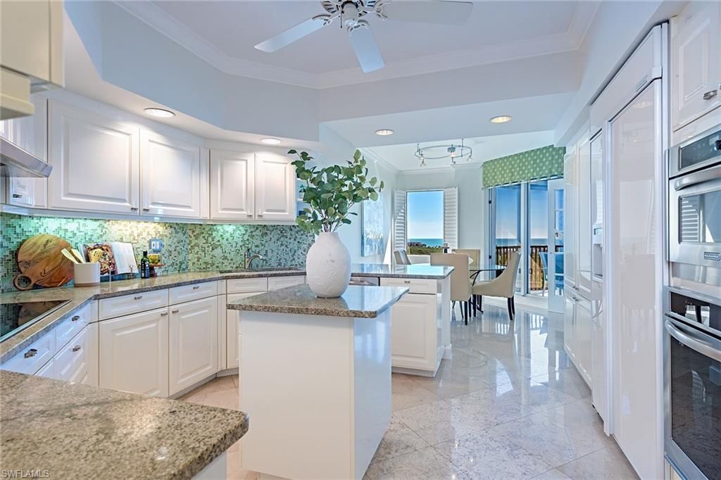 8990 Bay Colony Dr, Unit 1002, Naples, FL 34108 Photo