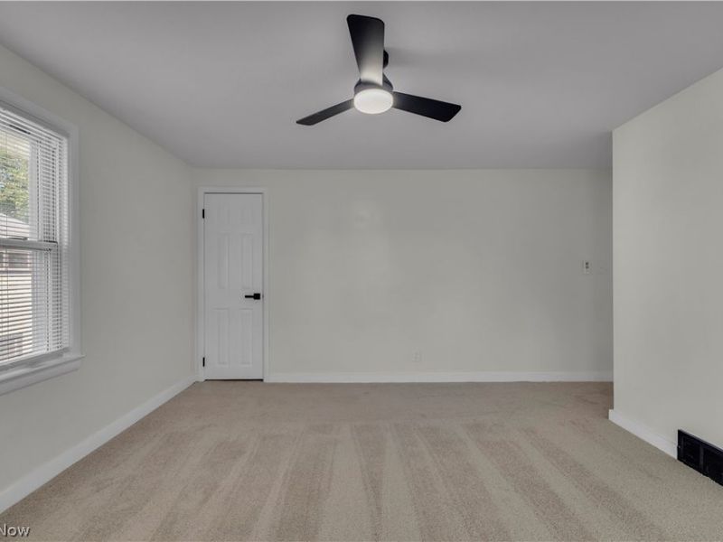 28000 Coolidge Drive, Euclid, OH 44132 Photo 20