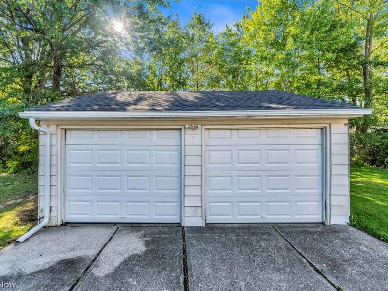 28000 Coolidge Drive, Euclid, OH 44132 Photo 29