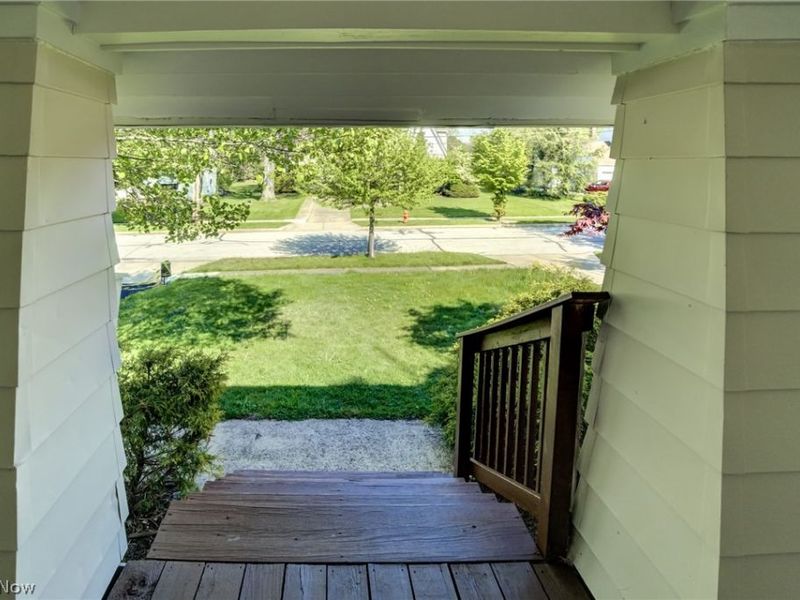 1548 Biltmore Road, Lyndhurst, OH 44124 Photo 5