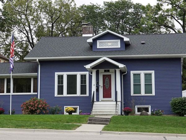 101 Elston Avenue, Waterloo, IA 50701