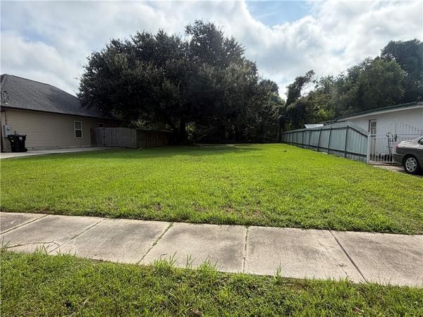 3205 MUNSTER Boulevard , Meraux, LA 70075