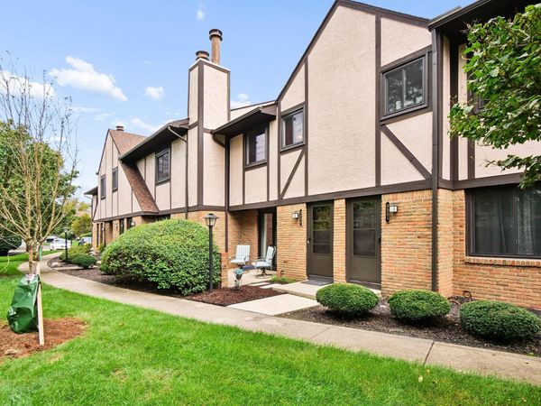 5353 Tartan Lane , Unit 18, Columbus, OH 43235