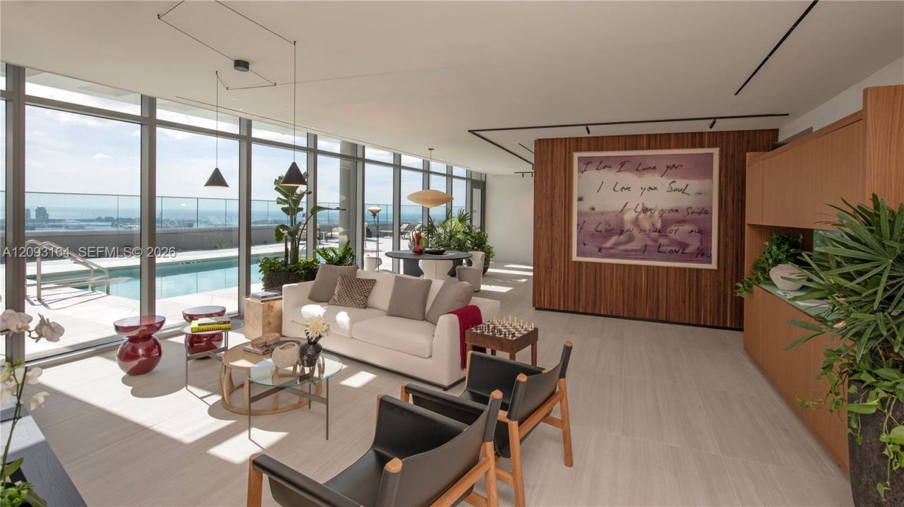 1400 Biscayne Boulevard , Unit PH-5302, Miami, FL 33132 Photo
