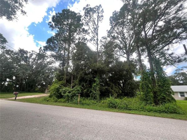 33305 GRAND PRIX DRIVE , SEBRING, FL 33872
